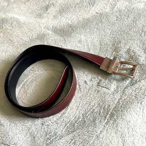 Men’s Black/brown reversible leather belt. Excellent condition
